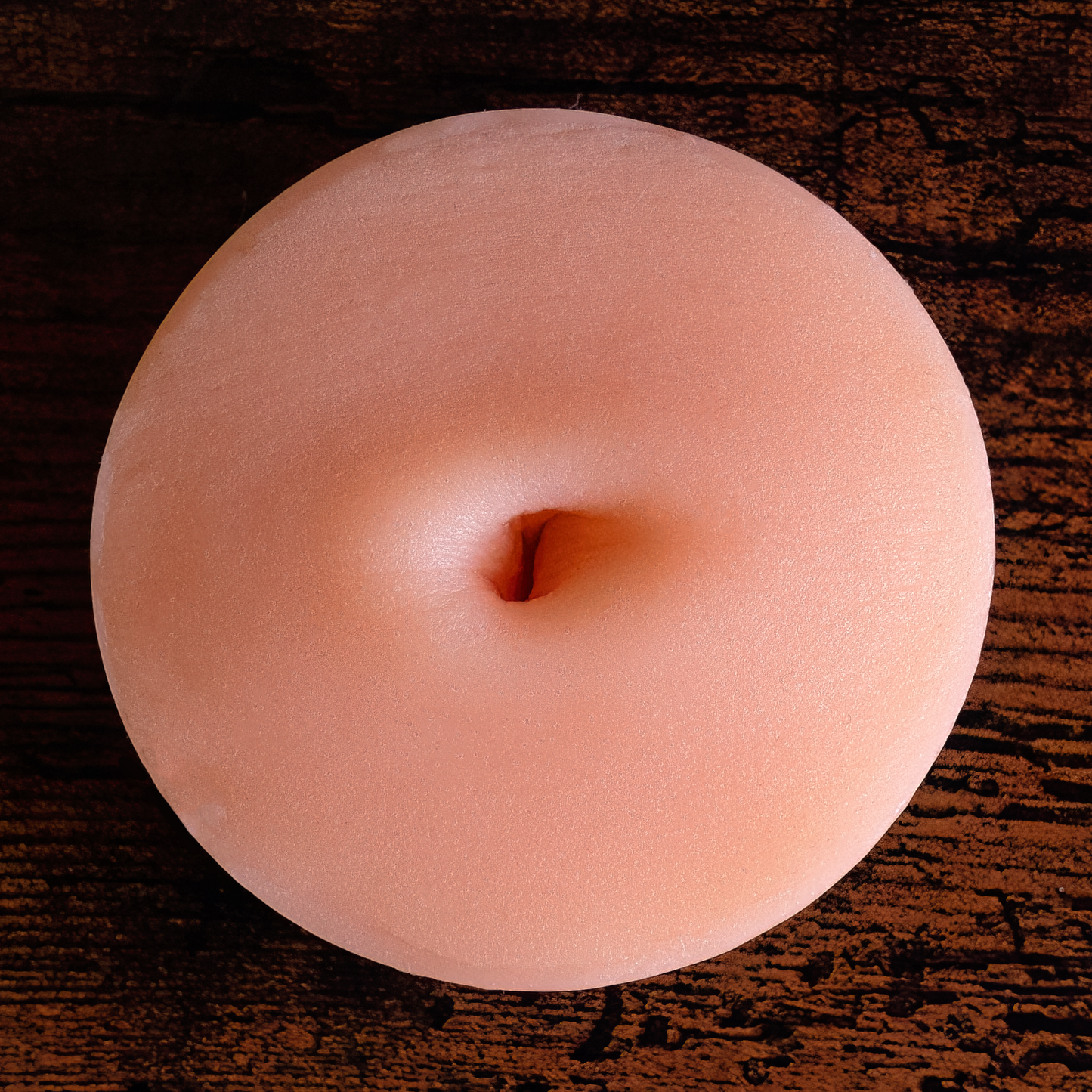“Jenna” - Realistic Belly Button Silicone Display