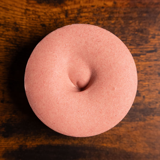 “Tarren” - Realistic Belly Button Silicone Display