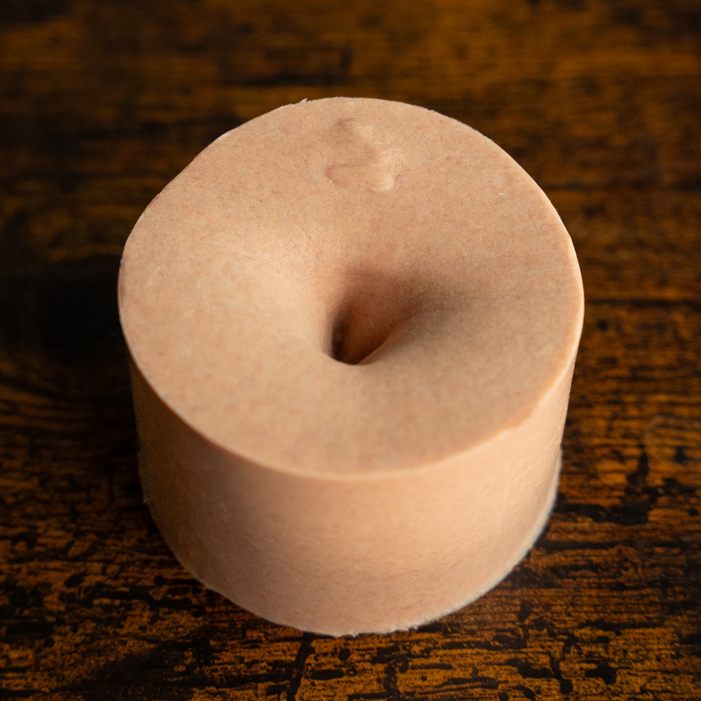 “Willow” - Realistic Belly Button Silicone Display