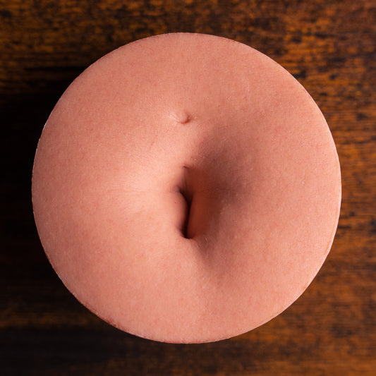 “Iris” - Realistic Belly Button Silicone Display
