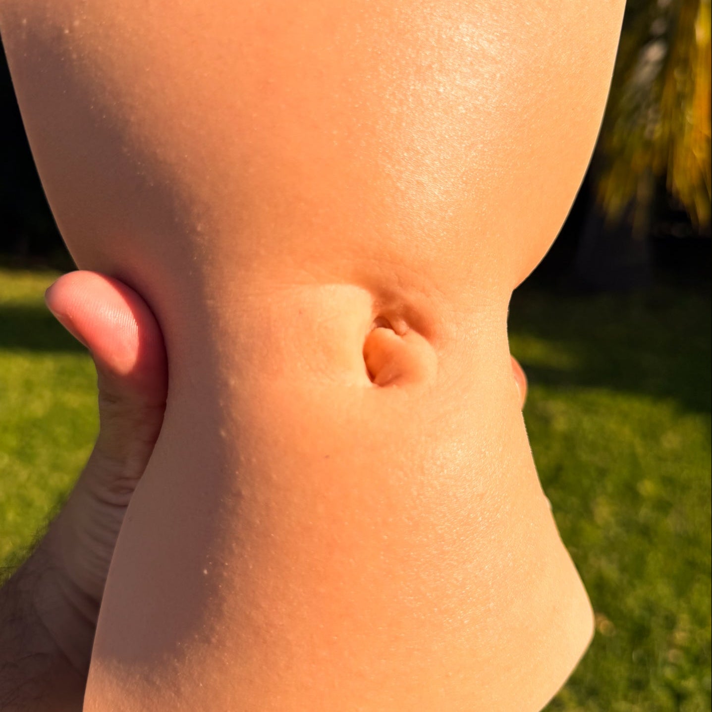 “Katelyn Mini Slab” - Realistic Belly Button Silicone Display